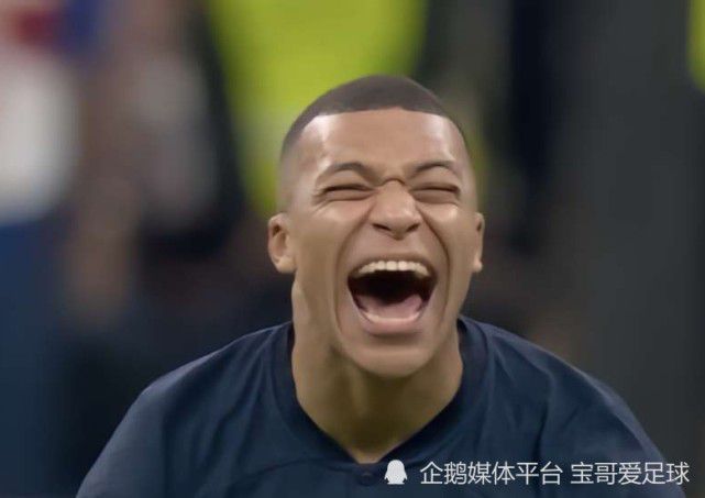 美女让男人捅